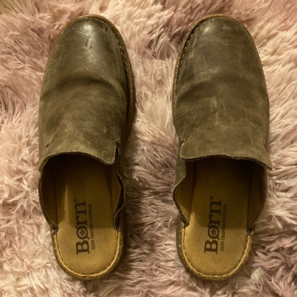 New Born Distressed Style Brown Leather Clog Mules Size 6